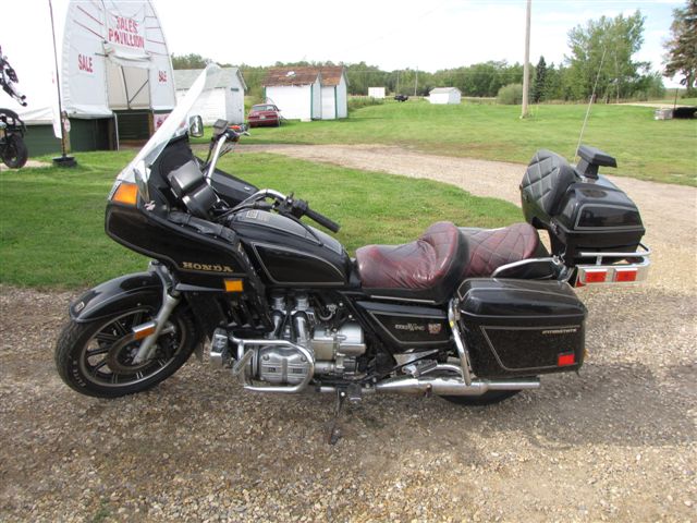 1983 Honda Gold Wing GL1100 Interstate