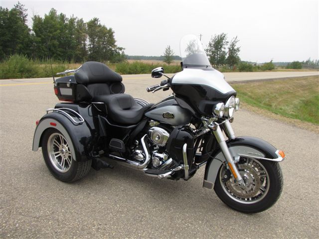 2013 Harley Davidson FLHTCUTG Tri Glide Trike