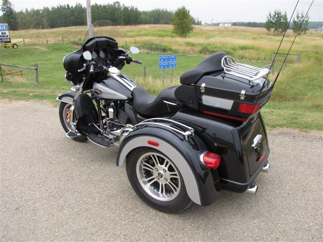 2013 Harley Davidson FLHTCUTG Tri Glide Trike